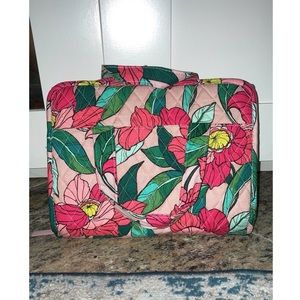Vera Bradley Hanging Travel Organizer